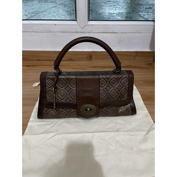 preloved fossil vrv embossed