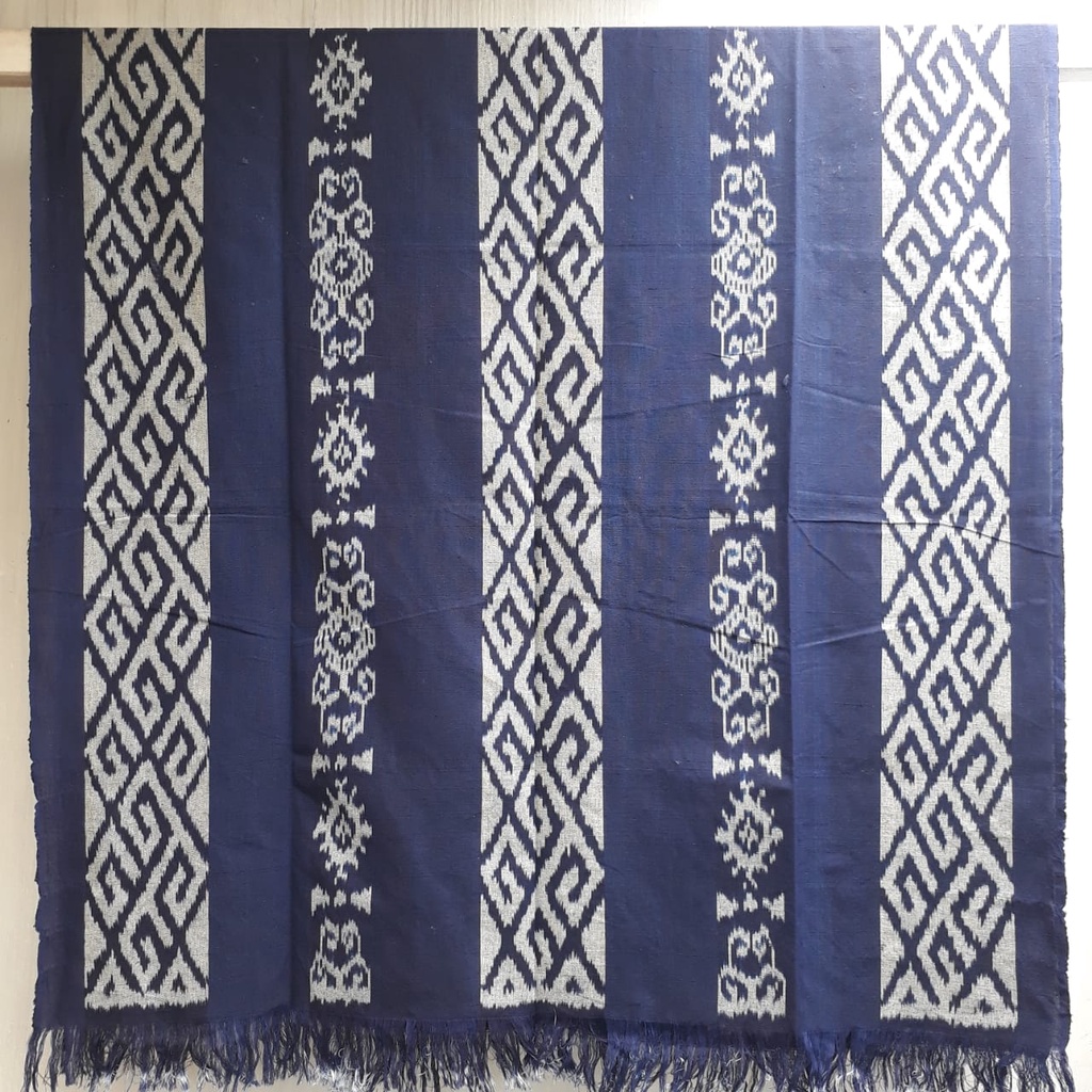 Tenun Ikat Motif Buna NTT Terbaru