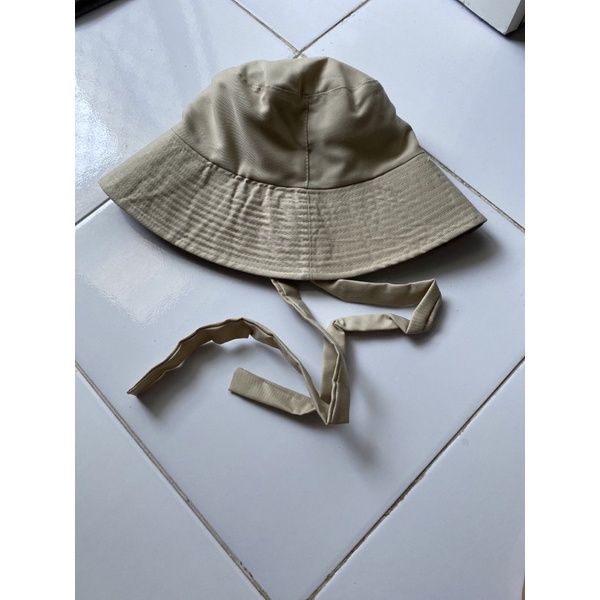 Bucket Hat Polos Premium WIDE Lebar Tali Unisex Pria Wanita WIDE BUCKET HAT / BUCKET HAT PANTAI SELEBGRAM REMAJA DEWASA