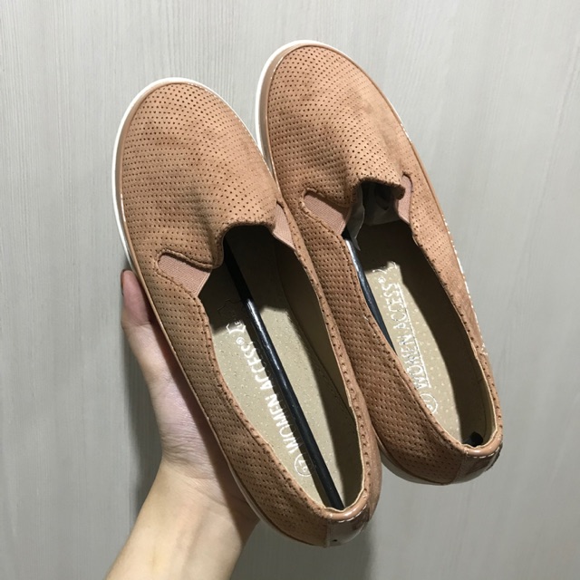 Women Access shoes made in italy / sepatu wanita / sepatu / sneaker