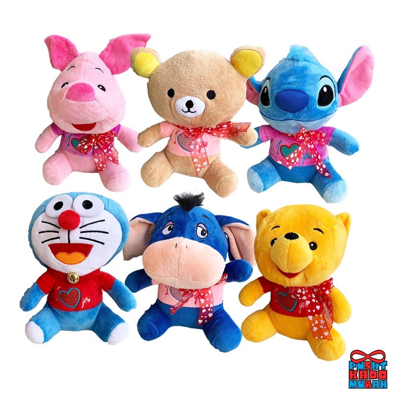 Boneka Karakter + Pita - Pooh / Piglet / Eeyore / Stitch / Rilakuma / Doraemon