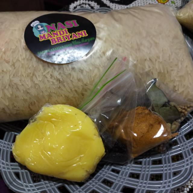 

Paket Hemat Nasi Mandhi/Briyani