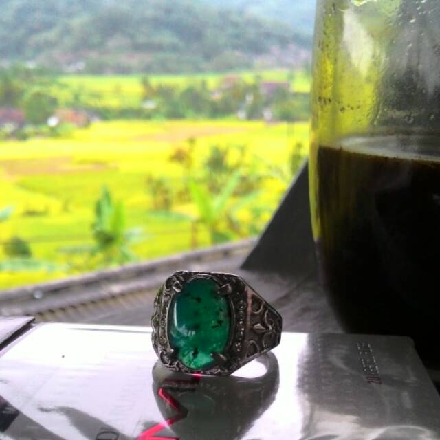 Batu bacan totol selsih natural