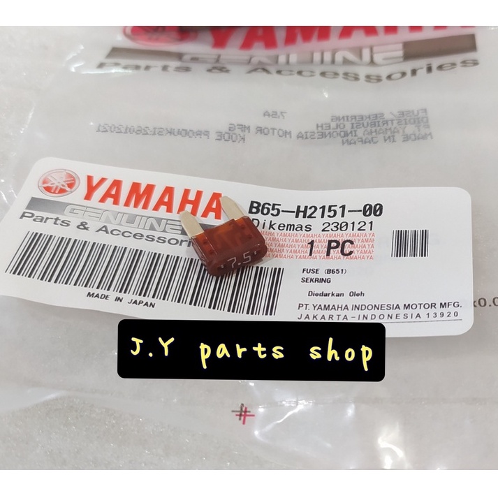 fuse sikring tanam tancap kecil 7.5A 7.5 A nmax n max aerox lexi mt15 xsr xmax 250 DLL original ygp B65-H2151-00