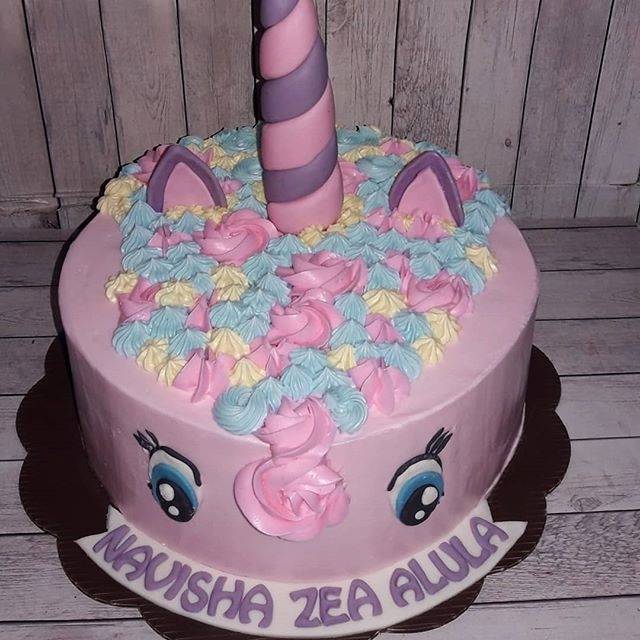 

Kue ulang tahun unicorn kuda poni pink