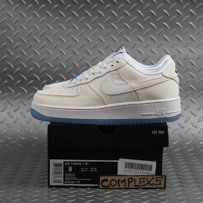 NIKE AIR FORCE 1 LOW LX UV REACTIVE WHITE