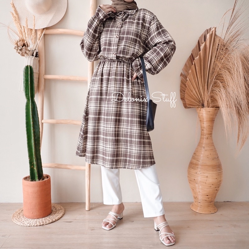 Shireen flanel tunik uniqlo