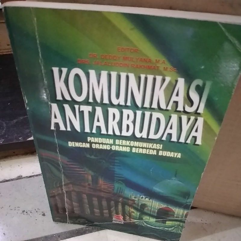 Komunikasi Antar Budaya