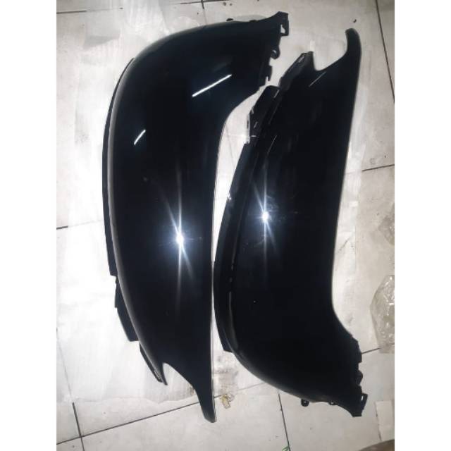 Cover body scoopy f1 2017 hitam