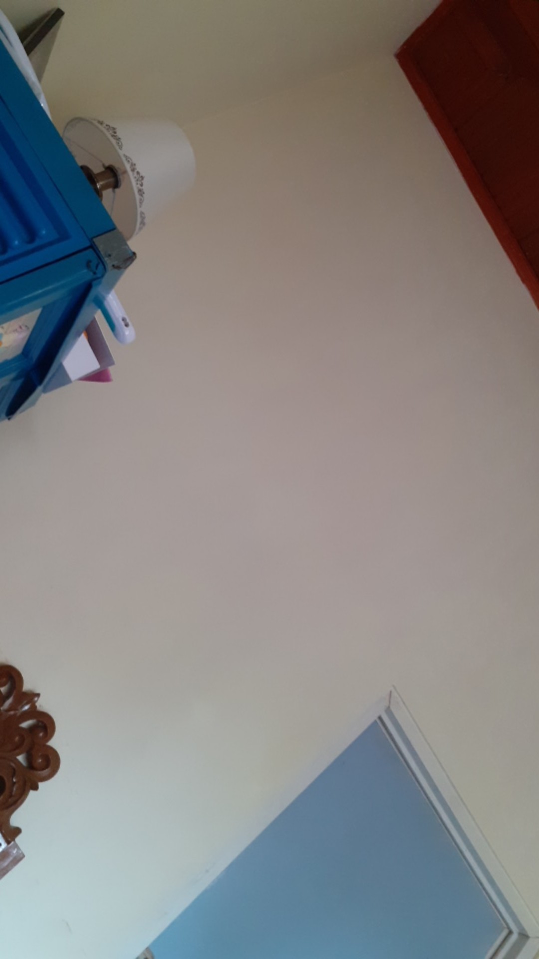 Kispray Pewangi Pakaian Sachet Fine Perfume Glamorous Gold Isi 12 Pcs @11ml