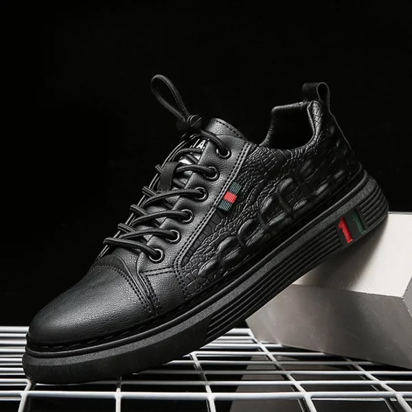 Sepatu Pria Import  Kasual Crocodile OutdoorsMen Sepatu Sneakers  Casual G-119 JPR