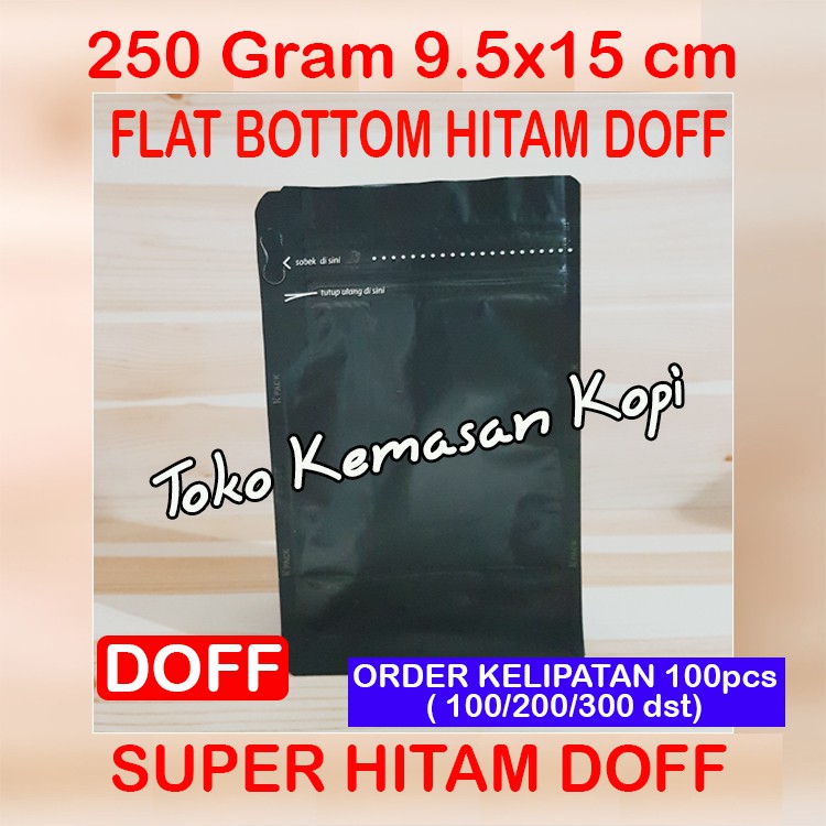 

Kemasan 100gr kopi Flat Bottom Super Hitam DOFF Alumunium Foil 250 (9x15cm)+ZIPLOCK