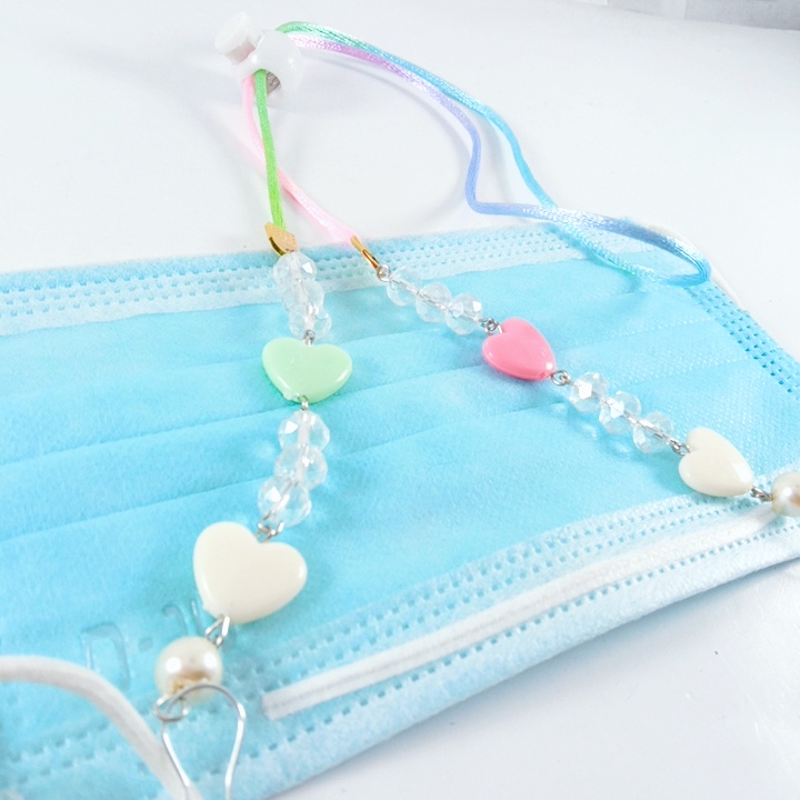 Strap Masker/ Kalung Masker/ Tali Masker MUTIARA LOVE Kalung Masker Manik Pasir LOVE Tali Gantungan