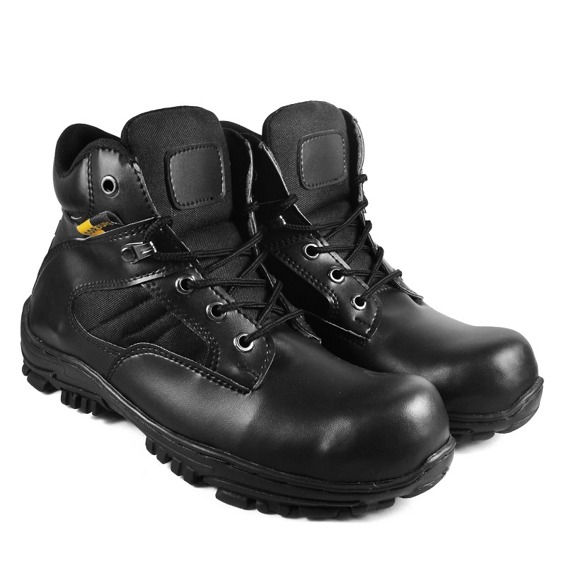 Sepatu Pria Boots Safety Tracking Delta Cheap Pendek Hitam