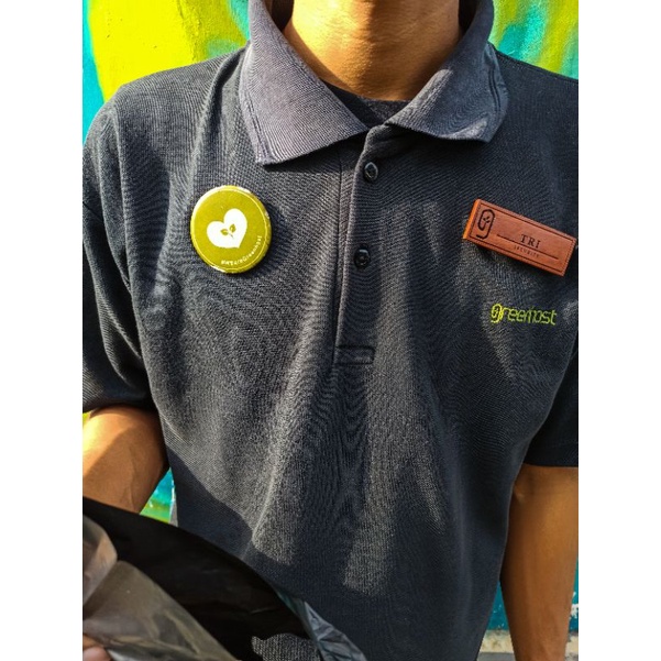 

Custom name tag kayu papan nama dada kayu dan magnet