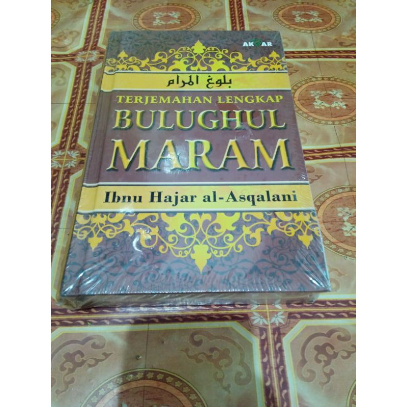 Terjemahan lengkap bulughul maram karya Ibnu Hajar Al asqalani