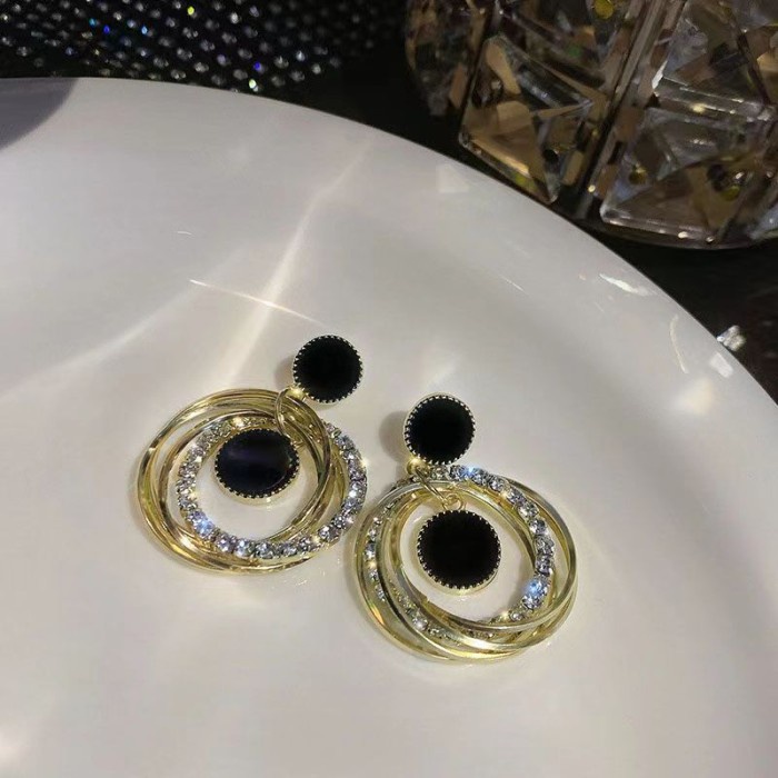 Anting wanita bulat besar crystal korea fashion wanita