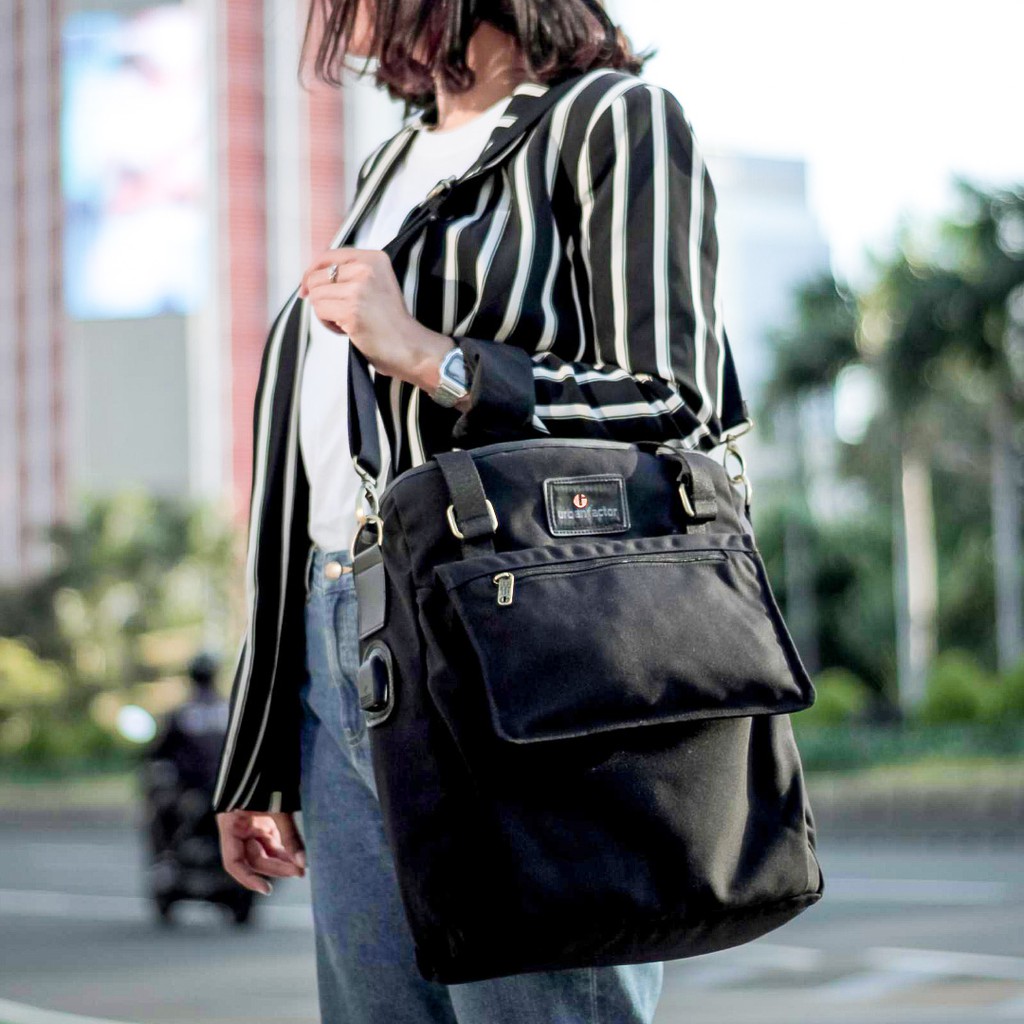 FORTNIGHT BLACK |Urban Factor x FORIND| Tas Tote Jinjing Selempang Original Ori Pria Wanita-Slingbag