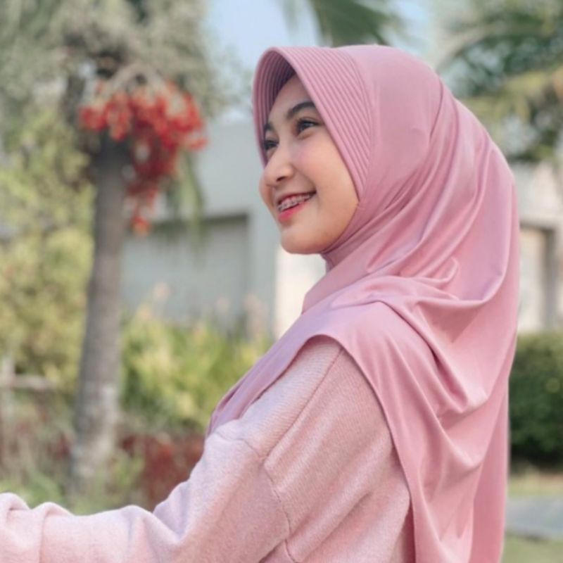 Hijab instan Khimar oval Jersey pet | Bergo Hamidah