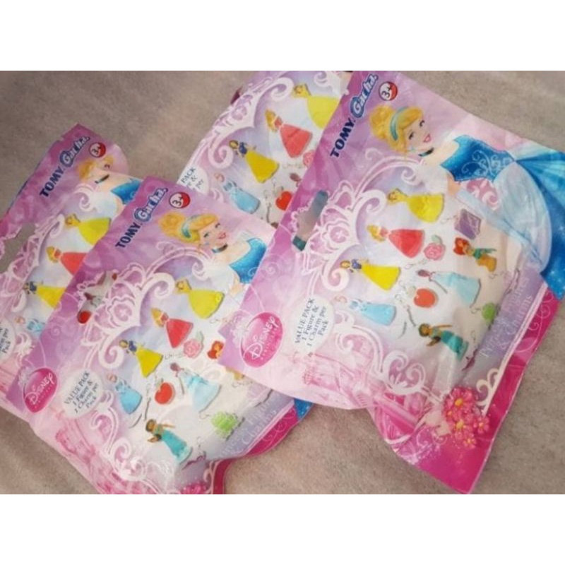 Tomy Disney Princess Figure Charm Keychain