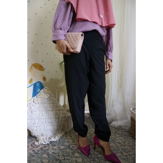 Athleta Jogger Pants Black