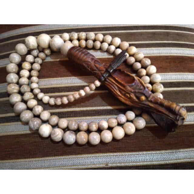 Cambuk Cemeti Ukir Naga Kombinasi Galih Kelor, Akar Bahar Gringsing dan Galih Asem