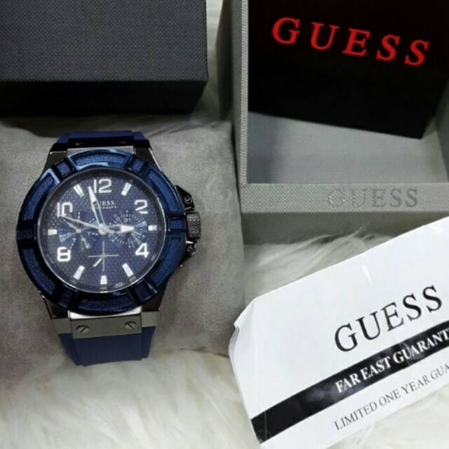 Jam Tangan Pria Guess W0248G5 Rubber Original Murah