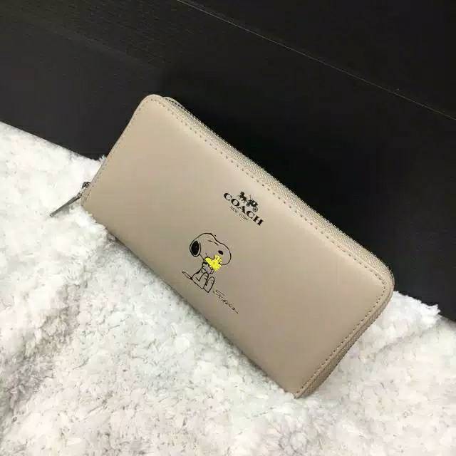 DOMPET COACH SNOOPY IMPORT