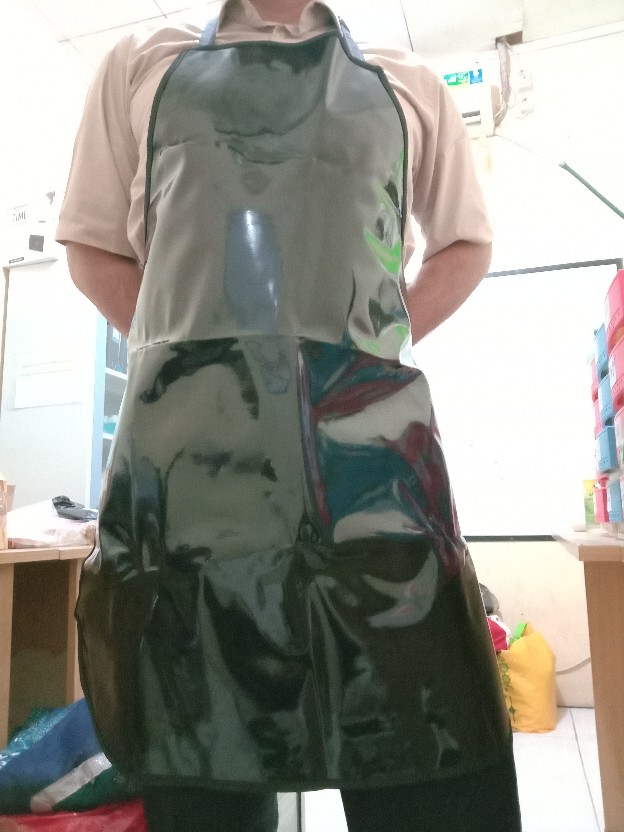 Apron Dada Pvc Anti Air Waterprof Biru Dan Hitam