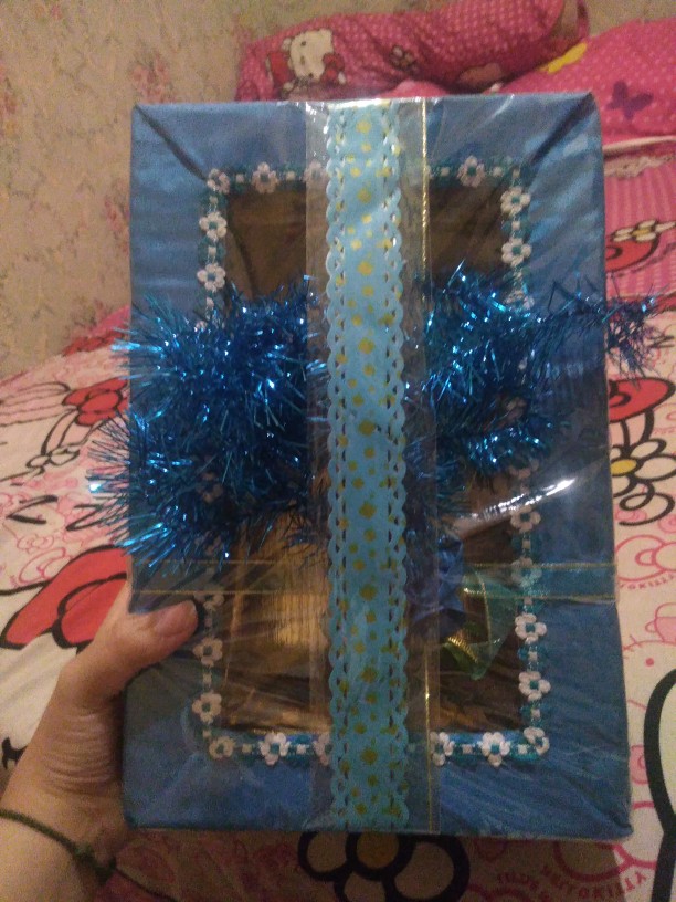 Kotak Hantaran Plus Tutup Bahan Satin Uk M