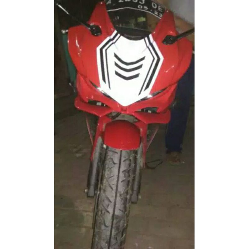 cover topeng CBR150 model ducati