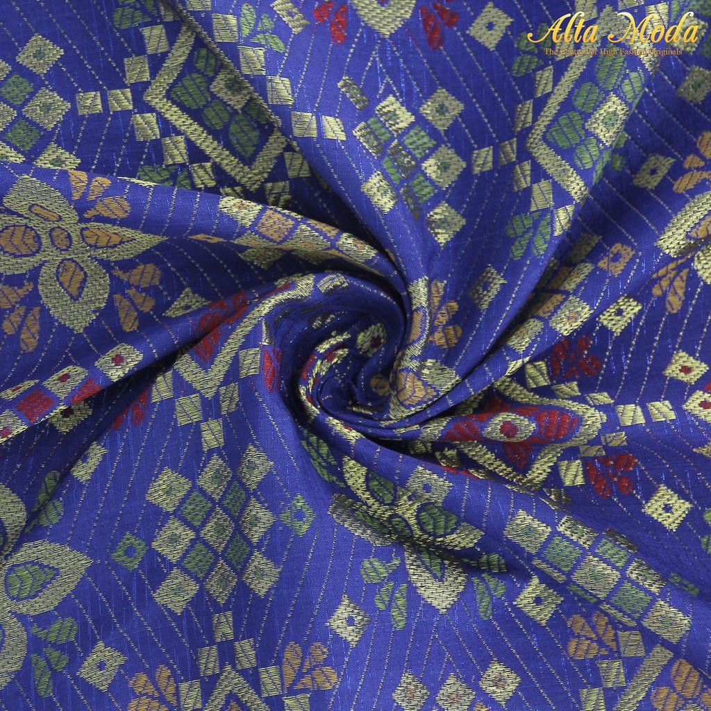 

Alta Moda Songket Motif Palembang Ungu Terang Mix Benang Gold (1M)