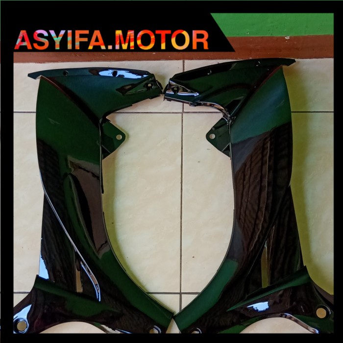 sayap dalam Jupiter Z Burhan hitam