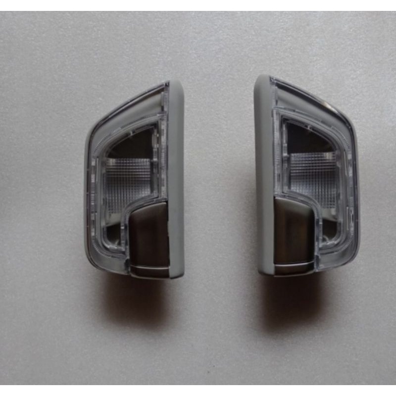 Lampu plafon innova reborn V,Q,Venturer original