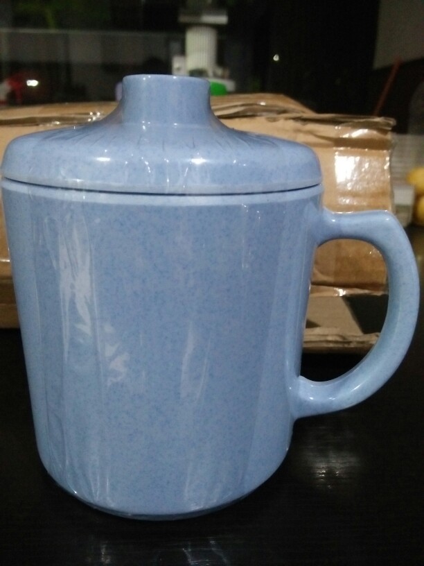 Mug Gelas Melamine + Tutup 600 Ml Bagus  Merk Onyx 3105