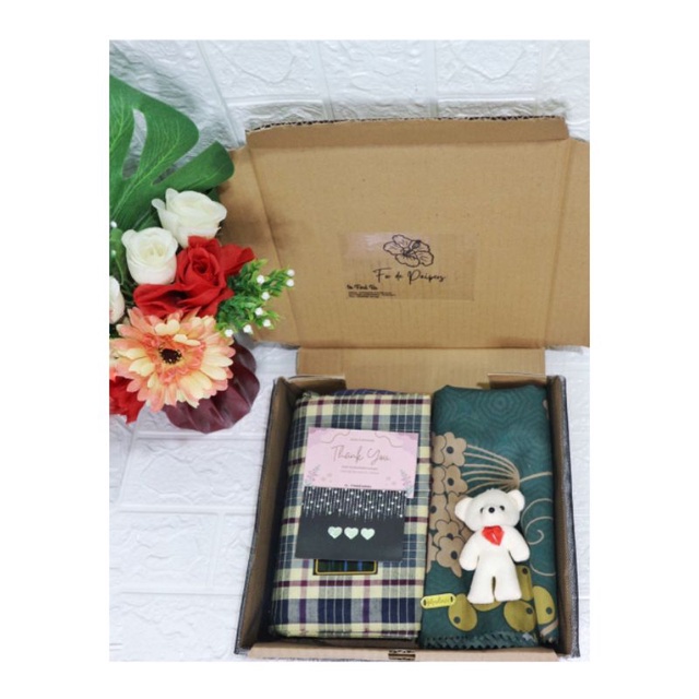 

Hampers Couple Kits Murah
