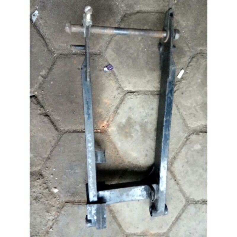 Swing arm RX KING arem kotak capit udang sapit urang Yamaha RX King Originalbarang ori 
barang layak