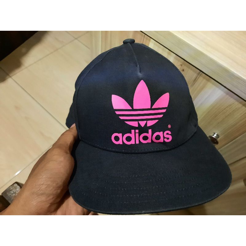 TOPI ADIDAS THREE FOIL BLACK PINK ORIGINAL WITH BLUE TAG AX6985