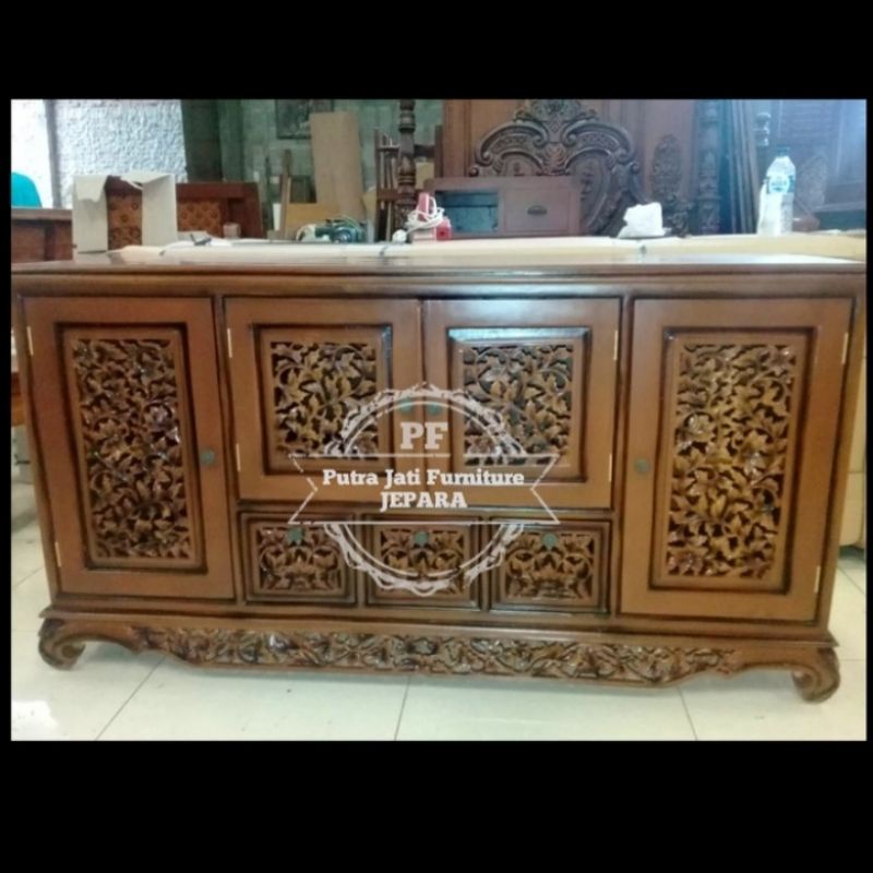 Bufet Lemari pendek /Meja Tv kayu jati ukir Jepara