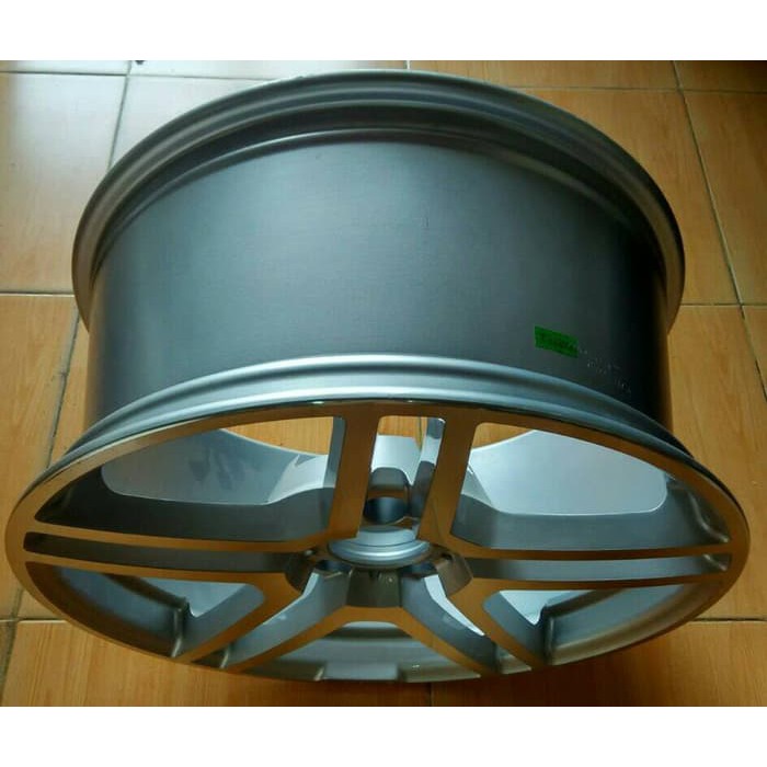 VELG MOBIL MERCY MERCEDES BENZ AMG 527 RING 18 R18 18X8,5