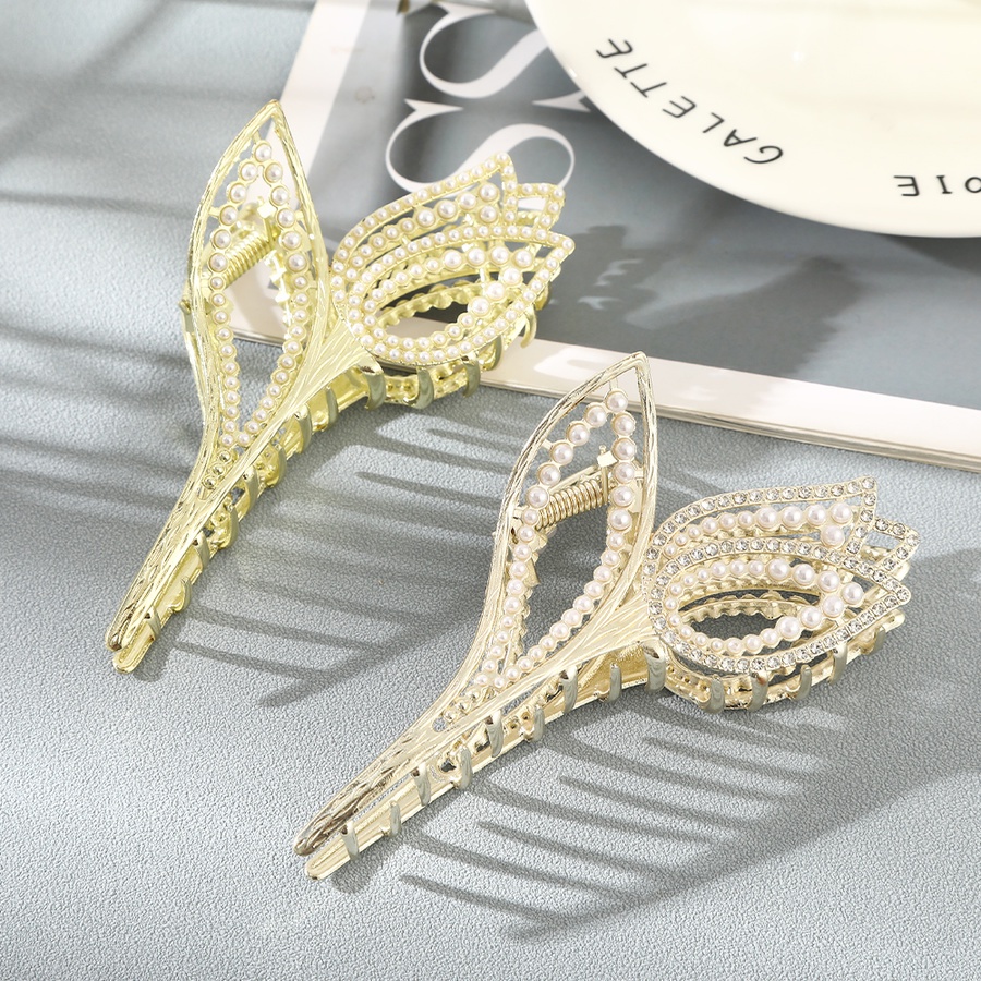 Jepit Rambut Ponytail Bahan Metal Alloy Bentuk Bunga Aksen Kristal Mutiara Gaya Korea Untuk Wanita