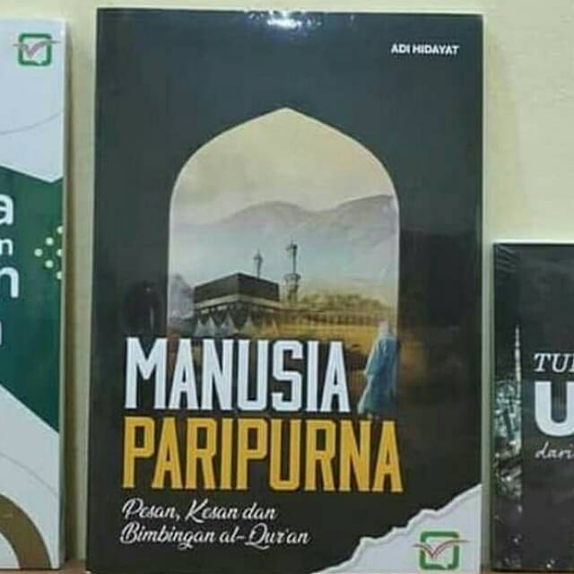 Buku Ust.Adi Hidayat Manusia Paripurna