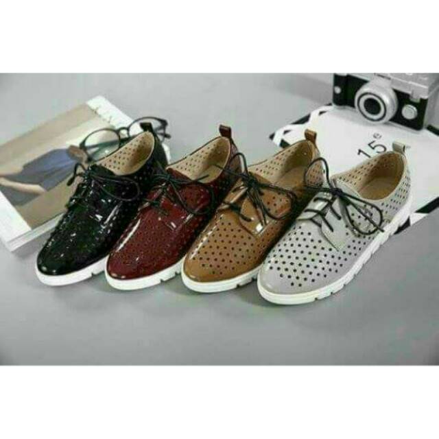 SEPATU GUCCI SNEAKER