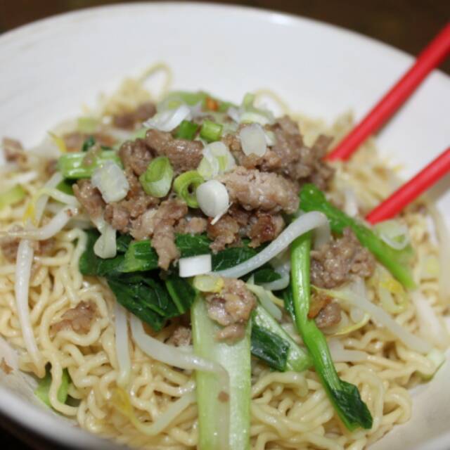 

Bakmi Babi Cincang