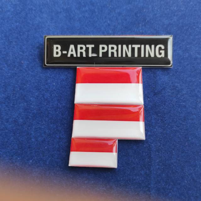 Pin bendera merah putih pin merah putih bahan akrilik peniti resin glass