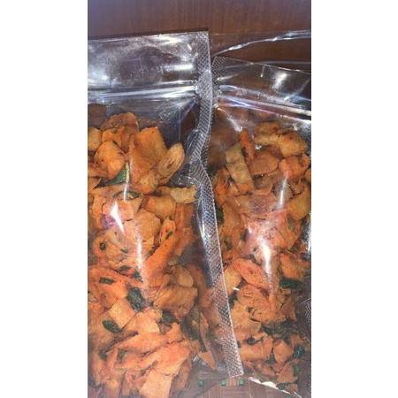 

LUMPIA PEDAS DAUN JERUK / LUMPIA GULUNG