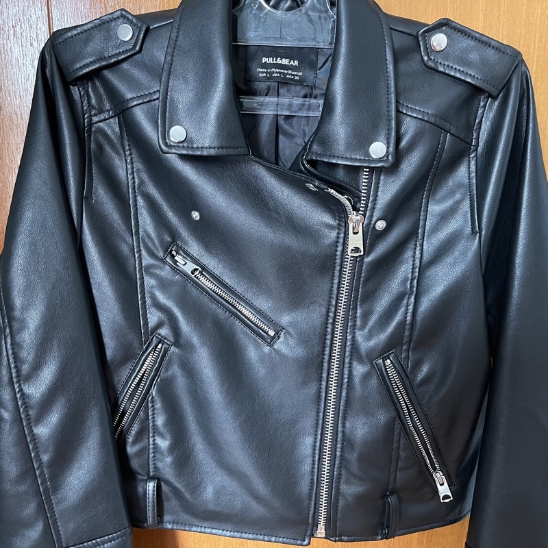 Jaket Kulit Pull & Bear size L