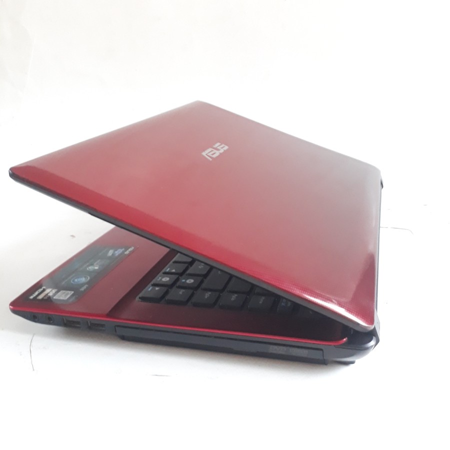 laptop core i7 vga 2gb ram 16gb hardisk 750gb bergaransi-2
