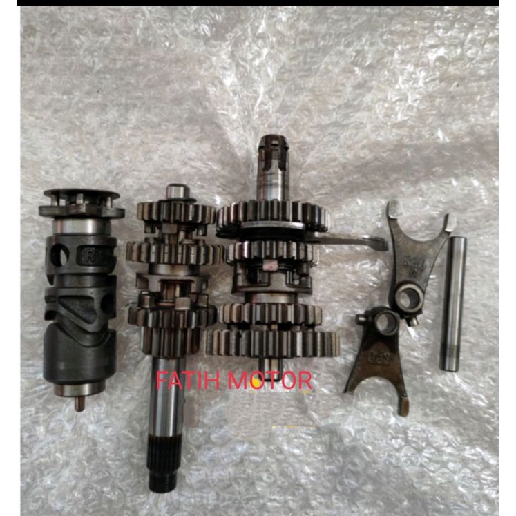 Gigi rasio gear rasio Supra x 125/Supra x 125 gearbox/karisma Original/1paket