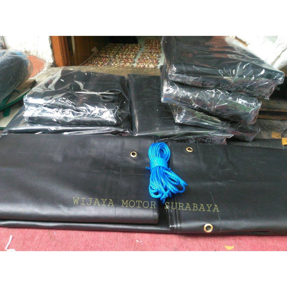 Terpal Bak Belakang Mobil Hilux Single Cabin